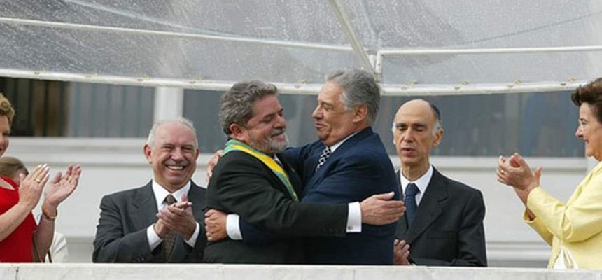 FHC transmite faixa a Lula.3